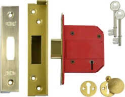 Union J2100 StrongBOLT - BS 5 Lever 13mm Rebated Deadlock (81mm)