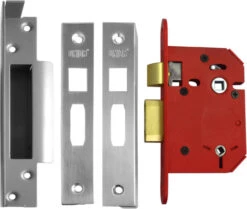 Union J22WC StrongBOLT - 25mm Rebated Bathroom Lock (81mm)