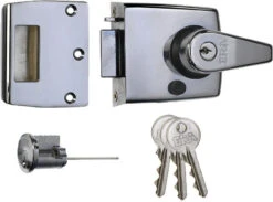 ERA 193 - Auto Deadlocking Night Latch (60mm, Brass) -Home Security Anti-Theft Supplies Store 151026