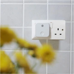 Yale Conexis L2 Smart Door Lock - Polished Brass -Home Security Anti-Theft Supplies Store 152398