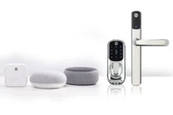 Yale Connect Wi-Fi Bridge & Access Module -Home Security Anti-Theft Supplies Store 159245