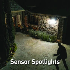 Swann SWNVK-1685808FB 16 Channel Ultra HD 4K - 8 Spotlight CCTV Kit -Home Security Anti-Theft Supplies Store 160485