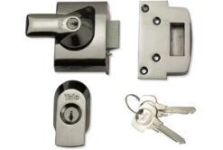 Yale PBS2 - 40mm Auto Deadlocking Night Latch (40mm, Chrome)
