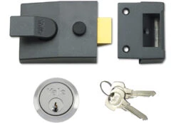 Yale 89 - Deadlocking Night Latch (60mm, Dark Grey, Polished Brass) -Home Security Anti-Theft Supplies Store 76230