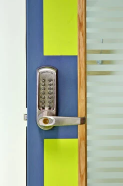 Codelocks CL610 - Key Override (Stainless Steel) -Home Security Anti-Theft Supplies Store 77062